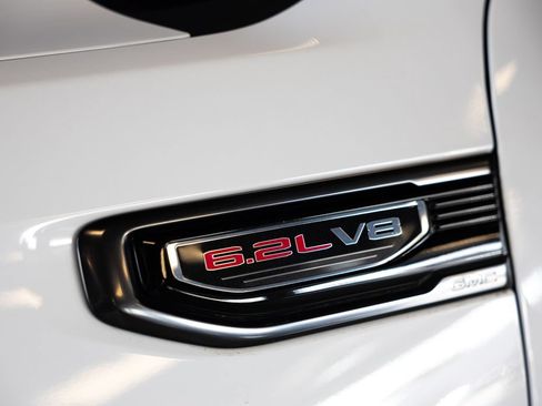 Used 2019 GMC Sierra 1500 AT4 w/ AT4 Premium Package AWD/4WD image 8