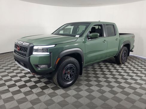 New 2025 Nissan Frontier PRO-4X image 8