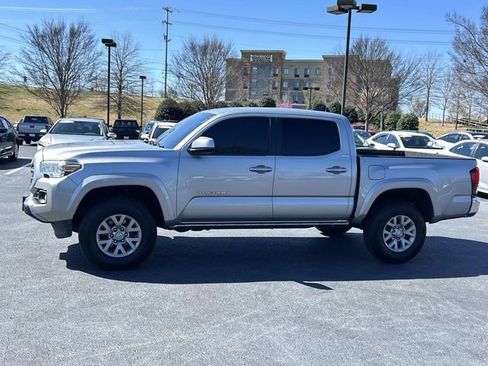 Used 2019 Toyota Tacoma SR5 image 7
