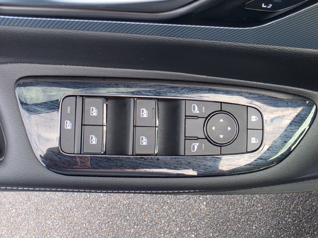 Used 2026 Nissan Murano SL AWD/4WD image 15