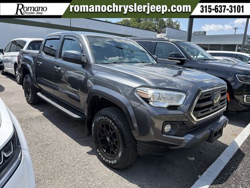 Used 2019 Toyota Tacoma SR5 AWD/4WD image 1