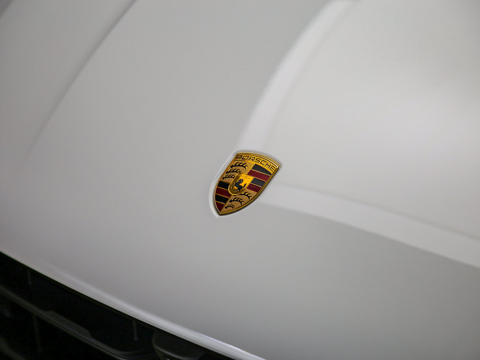 Certified 2026 Porsche Macan AWD/4WD image 12