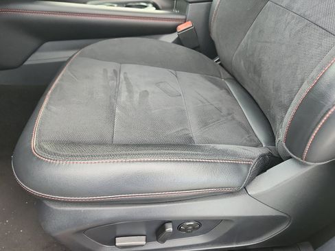 Used 2025 Ford Explorer ST image 24