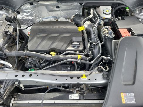 Used 2024 Chevrolet Trax LT w/ Driver Confidence Package image 30