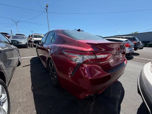 Used 2018 Toyota Camry XSE w/ Driver Assist Package FWD image 5
