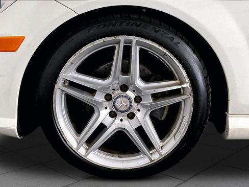 Used 2012 Mercedes-Benz C 300 4MATIC Sedan image 11