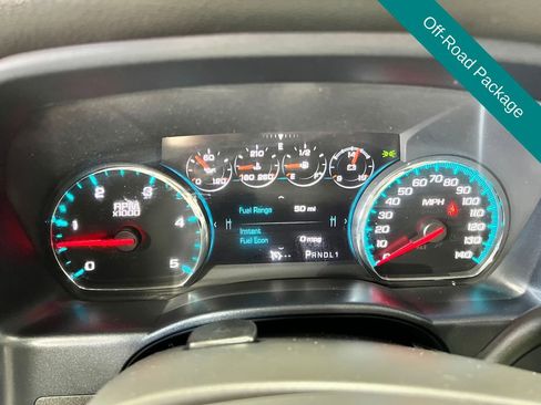 Used 2017 GMC Sierra 2500 Denali w/ Duramax Plus Package AWD/4WD image 10
