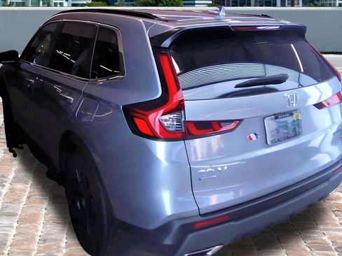 Used 2024 Honda CR-V Sport image 4