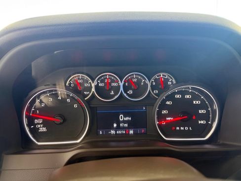Used 2022 Chevrolet Silverado 1500 LT AWD/4WD image 7