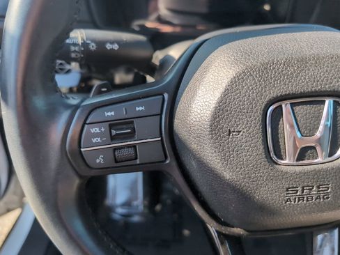 Used 2023 Honda Accord EX-L image 19