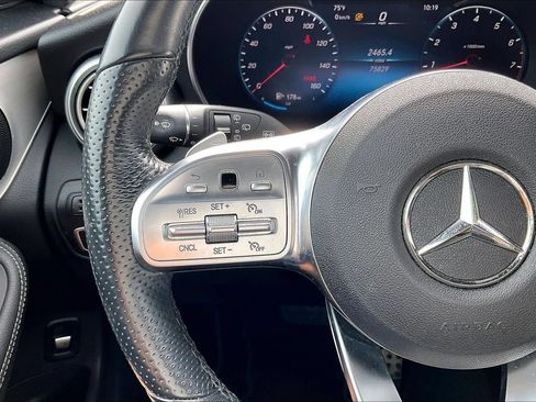 Used 2022 Mercedes-Benz GLC 300 image 11