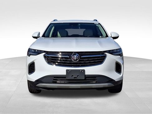 Used 2023 Buick Envision Essence image 2