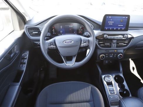 Used 2023 Ford Escape AWD image 15