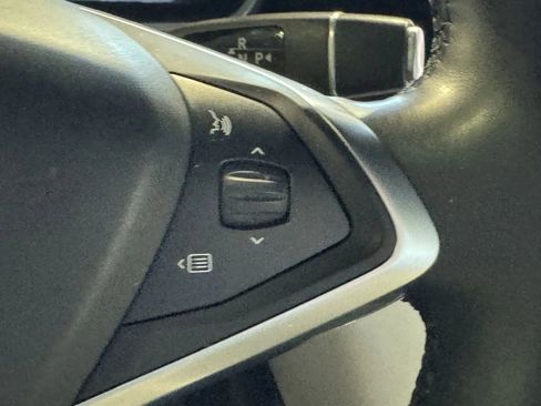 Used 2017 Tesla Model X 90D image 16
