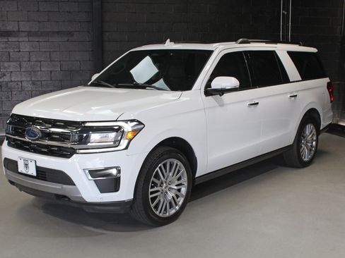 Used 2023 Ford Expedition Max Limited AWD/4WD image 4