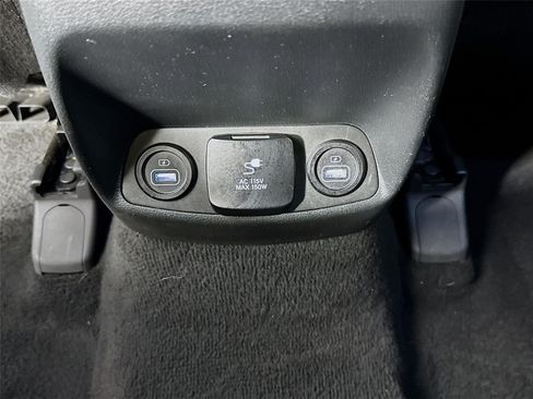 Used 2021 Hyundai Santa Fe Limited FWD image 29