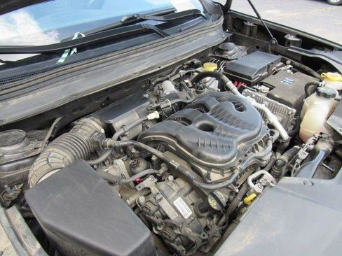 Used 2020 Jeep Cherokee Limited AWD/4WD image 45
