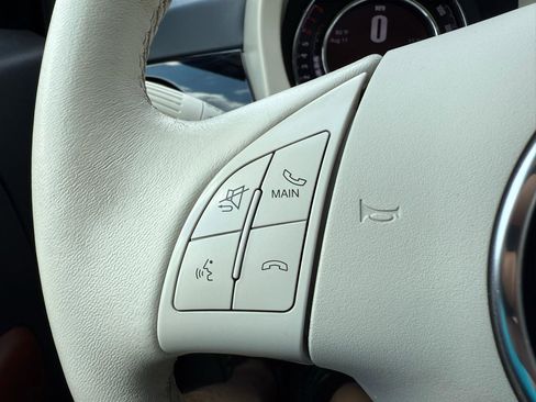 Used 2017 FIAT 500 Lounge image 28