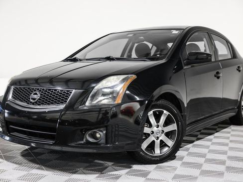 Used 2012 Nissan Sentra 2.0 SR w/ Special Edition Pkg image 9