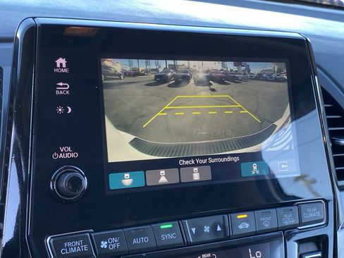 Used 2024 Honda Odyssey Touring image 22