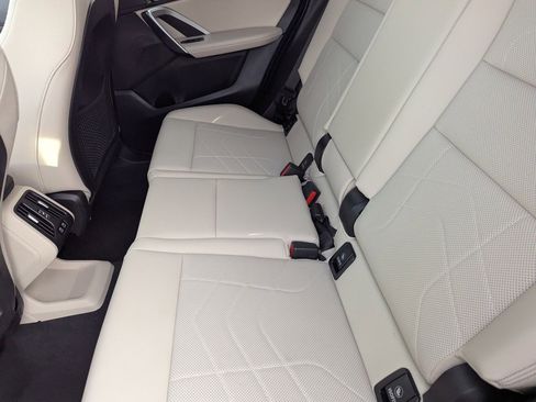 Used 2023 BMW X1 xDrive28i w/ Convenience Package image 16