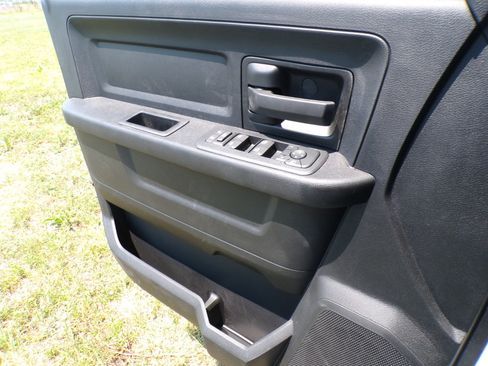 New 2026 RAM 2500 Tradesman AWD/4WD image 15