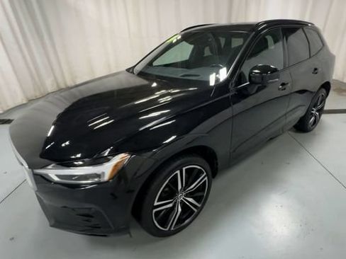 Used 2020 Volvo XC60 T5 R-Design AWD/4WD image 4