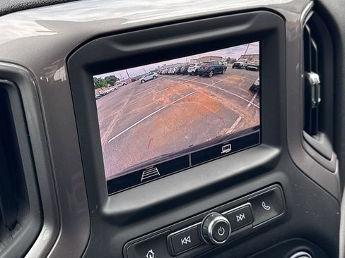 Used 2022 Chevrolet Silverado 1500 Custom RWD image 12