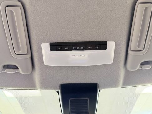 Used 2023 Nissan Kicks S FWD image 49