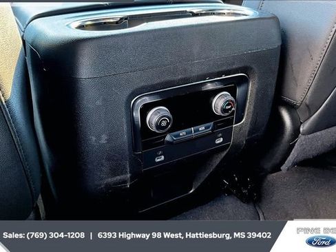 Used 2024 Chevrolet Tahoe LT image 24