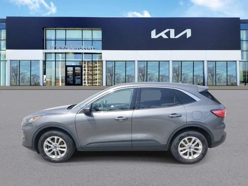 Used 2021 Ford Escape SE AWD/4WD image 4