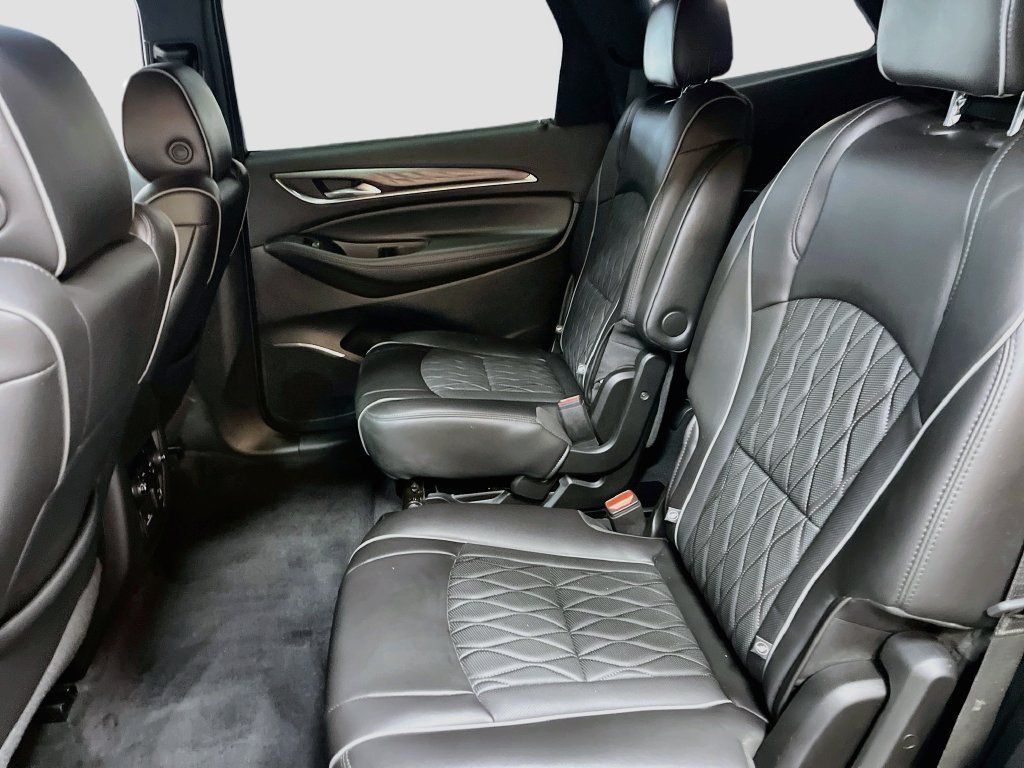 Used 2023 Buick Enclave Avenir w/ Avenir Technology Package AWD/4WD image 26