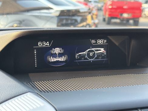Used 2022 Subaru Ascent Touring AWD/4WD image 35