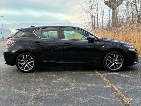 Used 2017 Lexus CT 200h image 15