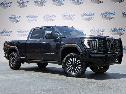 Used 2024 GMC Sierra 2500 Denali Ultimate w/ Max Trailering Package AWD/4WD image 2