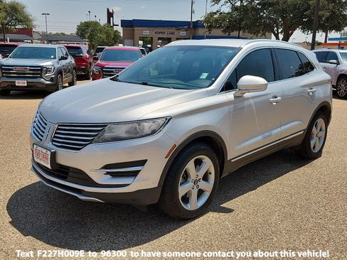 Used 2017 Lincoln MKC Premiere FWD image 1