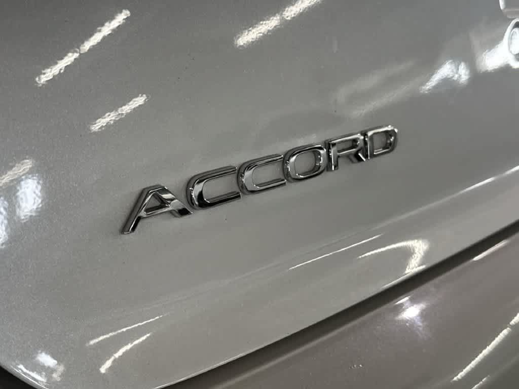 Used 2023 Honda Accord EX image 11