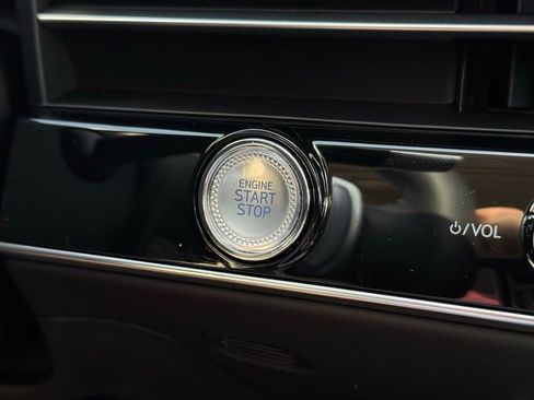 New 2026 Genesis GV70 2.5T AWD/4WD image 36