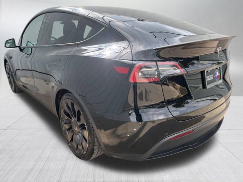 Used 2022 Tesla Model Y Performance AWD/4WD image 5