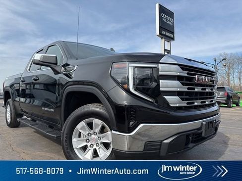Used 2023 GMC Sierra 1500 SLE image 2