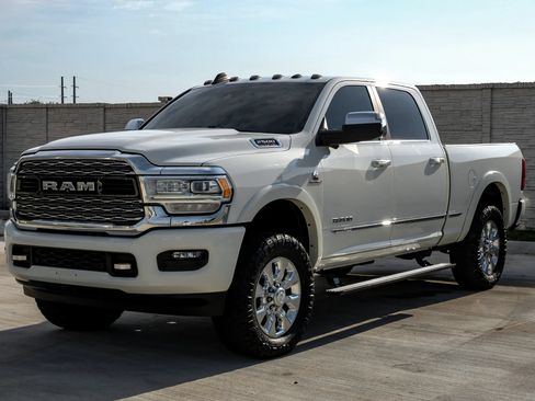 Used 2020 RAM 2500 Limited AWD/4WD image 6