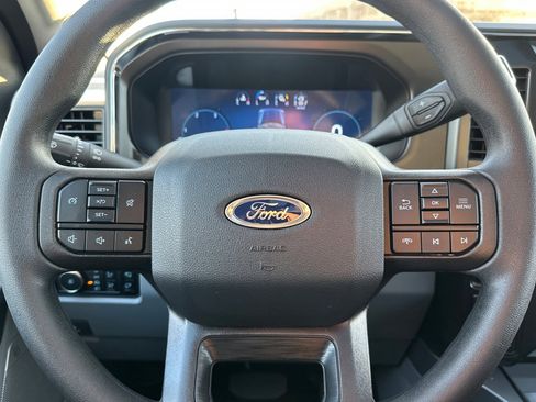 New 2026 Ford F250 XLT w/ XLT Premium Package image 21