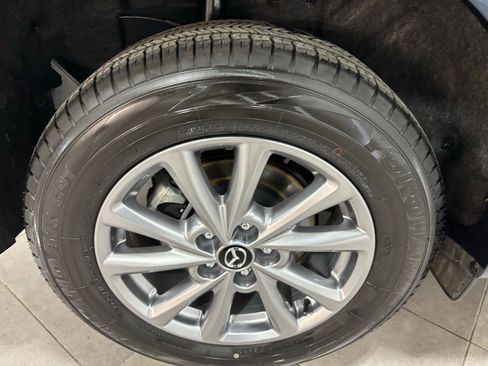 Certified 2025 MAZDA CX-5 AWD 2.5 S w/ Preferred Package image 10