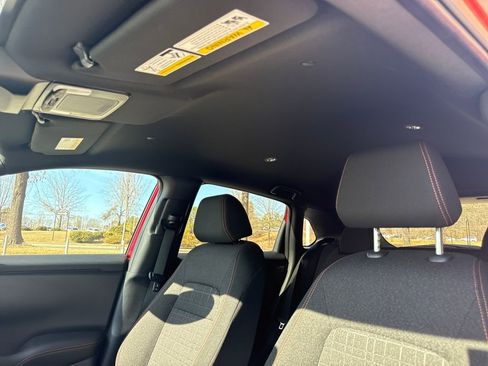 Used 2025 Honda HR-V Sport image 25