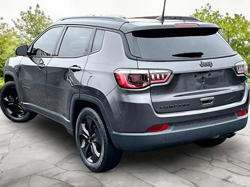 Used 2021 Jeep Compass Latitude w/ Sun and Sound Group image 11