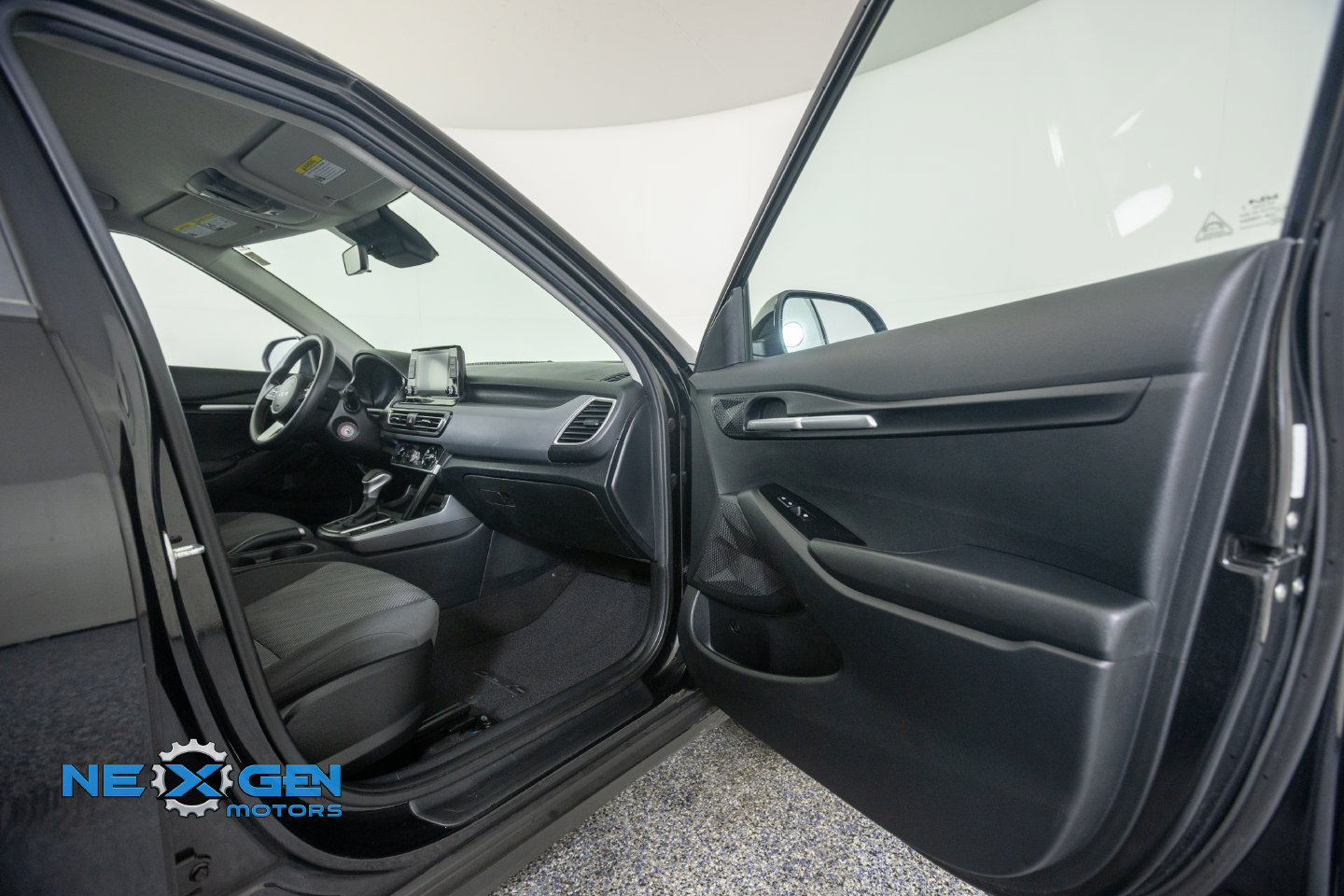 Used 2023 Kia Seltos LX AWD/4WD image 39