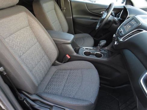 Used 2024 Chevrolet Equinox LT image 13