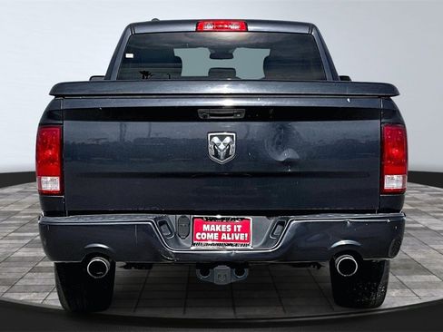 Used 2017 RAM 1500 Express image 5