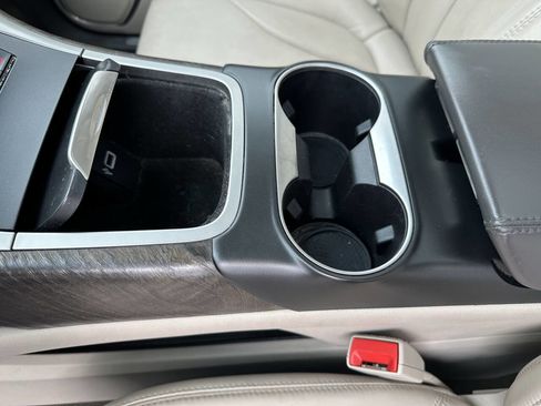 Used 2017 Lincoln MKX Reserve w/ Driver Assistance Package image 31