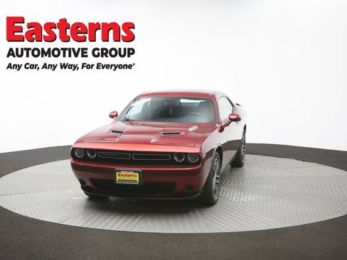 Used 2019 Dodge Challenger SXT AWD/4WD image 50